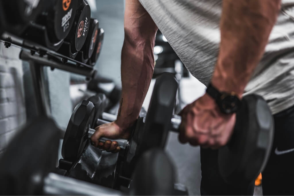 Top 30 mistakes in fitness club customer service that should be avoided